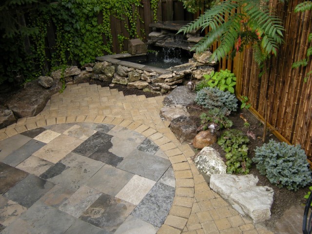 Floor decorations with stone and masonry